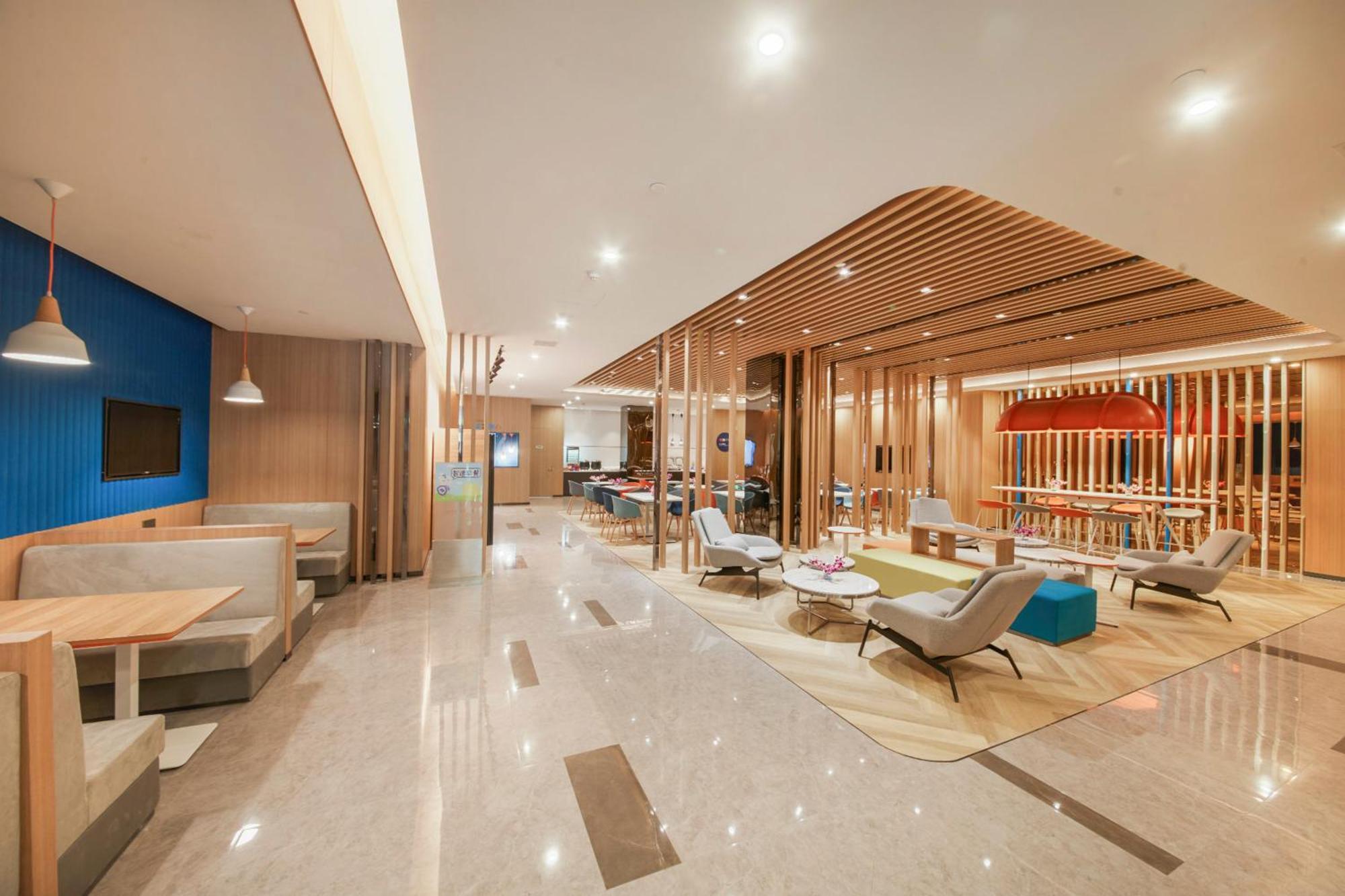 Holiday Inn Express Shanghai Xuhui Binjiang, An Ihg Hotel Eksteriør bilde